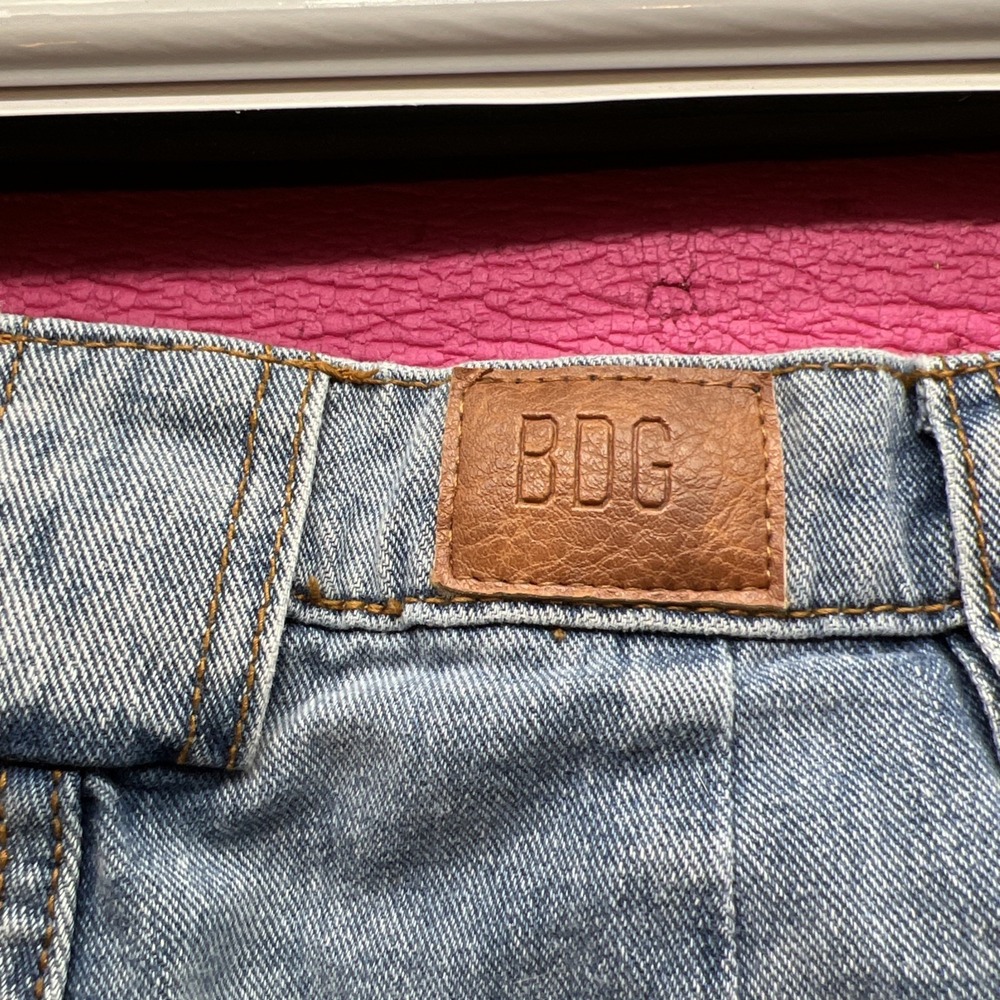 BDG Urban Outfitter Womens Jeans Blue Denim Cargo Relaxed Size 26. - Picture 8 of 12